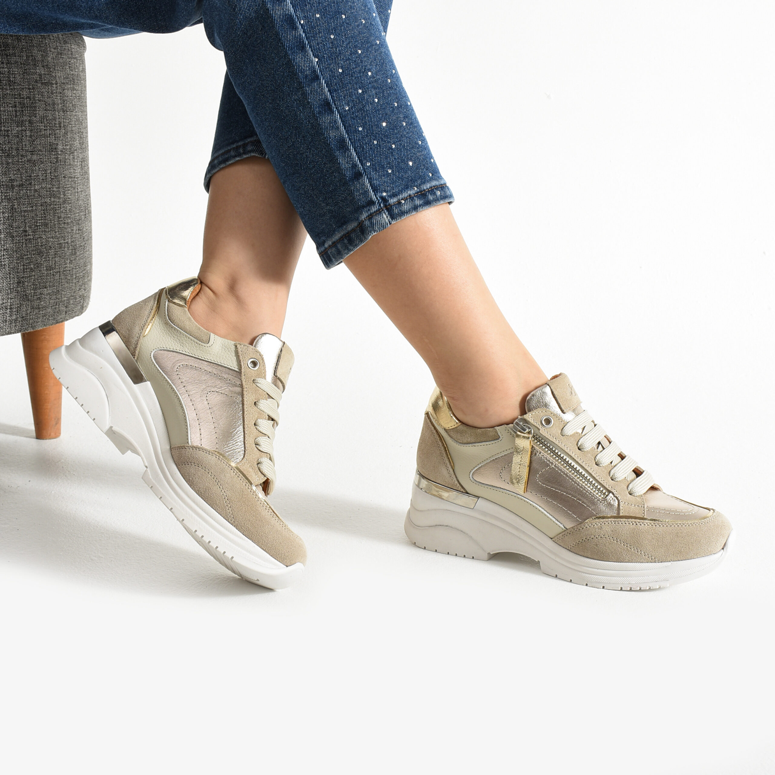 Sneakers damă bej din piele naturală cu platformă Luxor Sneakers damă bej din piele naturală cu platformă Luxor