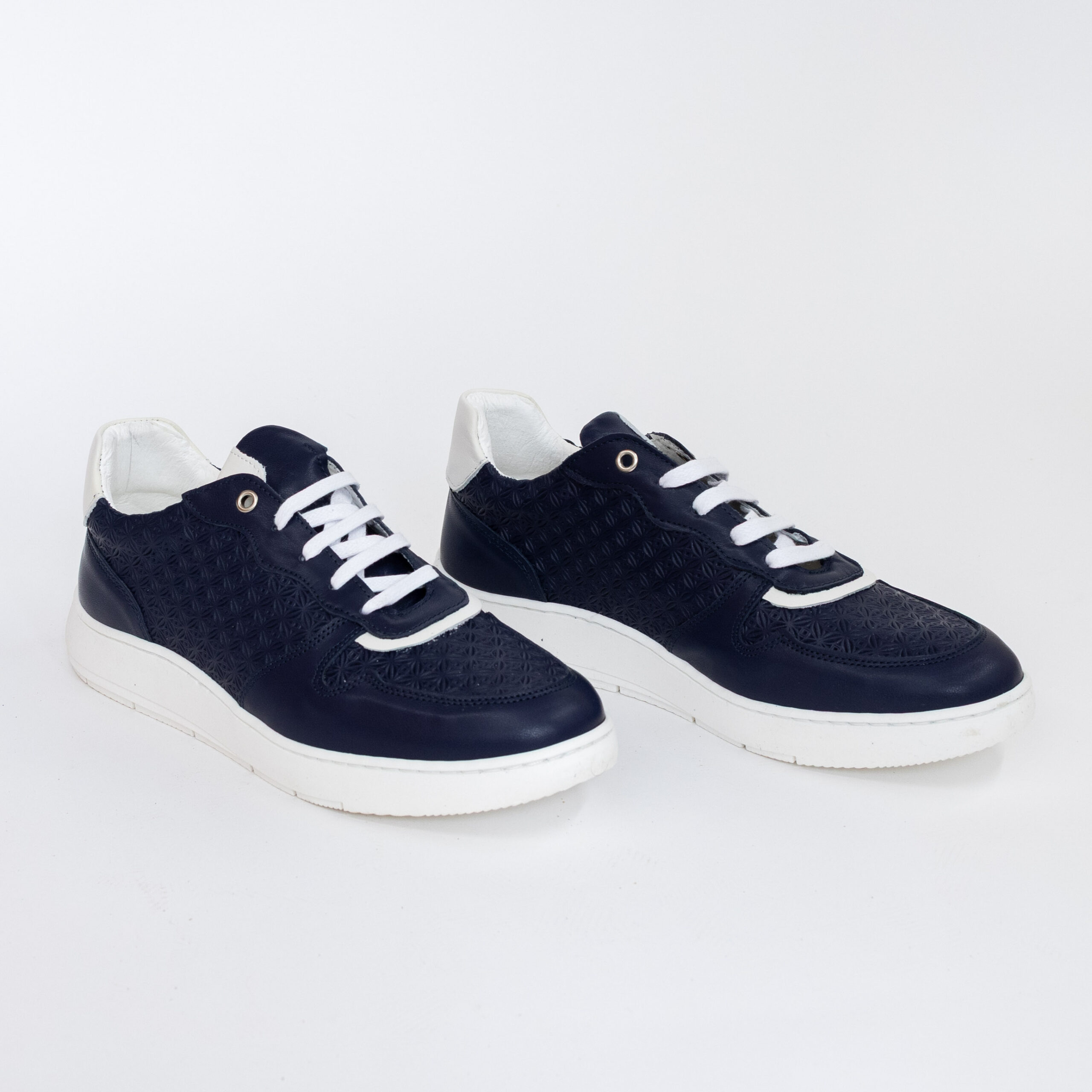 Pantofi sport-eleganți pentru damă din piele naturală Livia Pantofi sport-eleganți pentru damă din piele naturală Livia