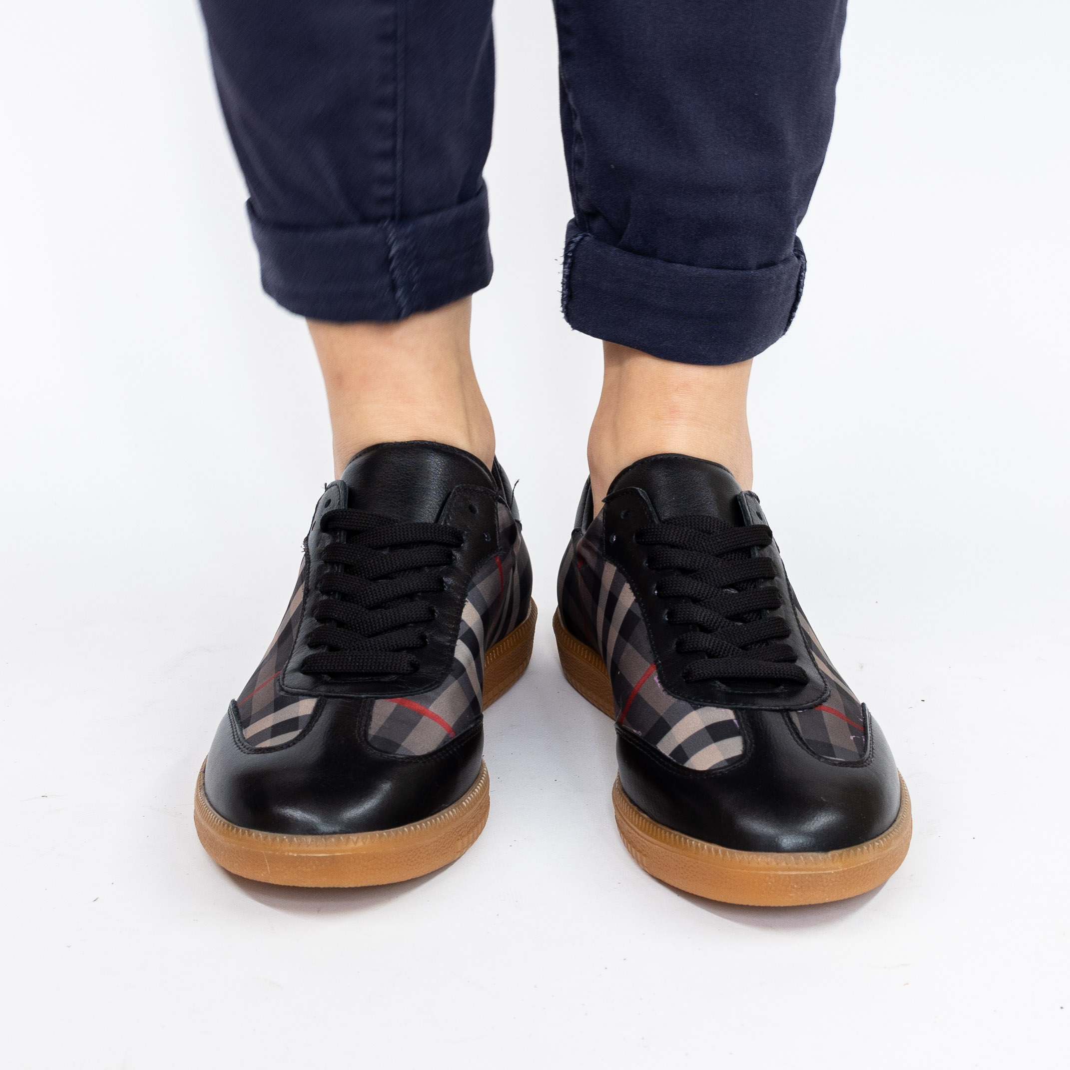 Pantofi sport dama din piele naturală, cu model în carouri, Julia Pantofi sport dama din piele naturală, cu model în carouri, Julia