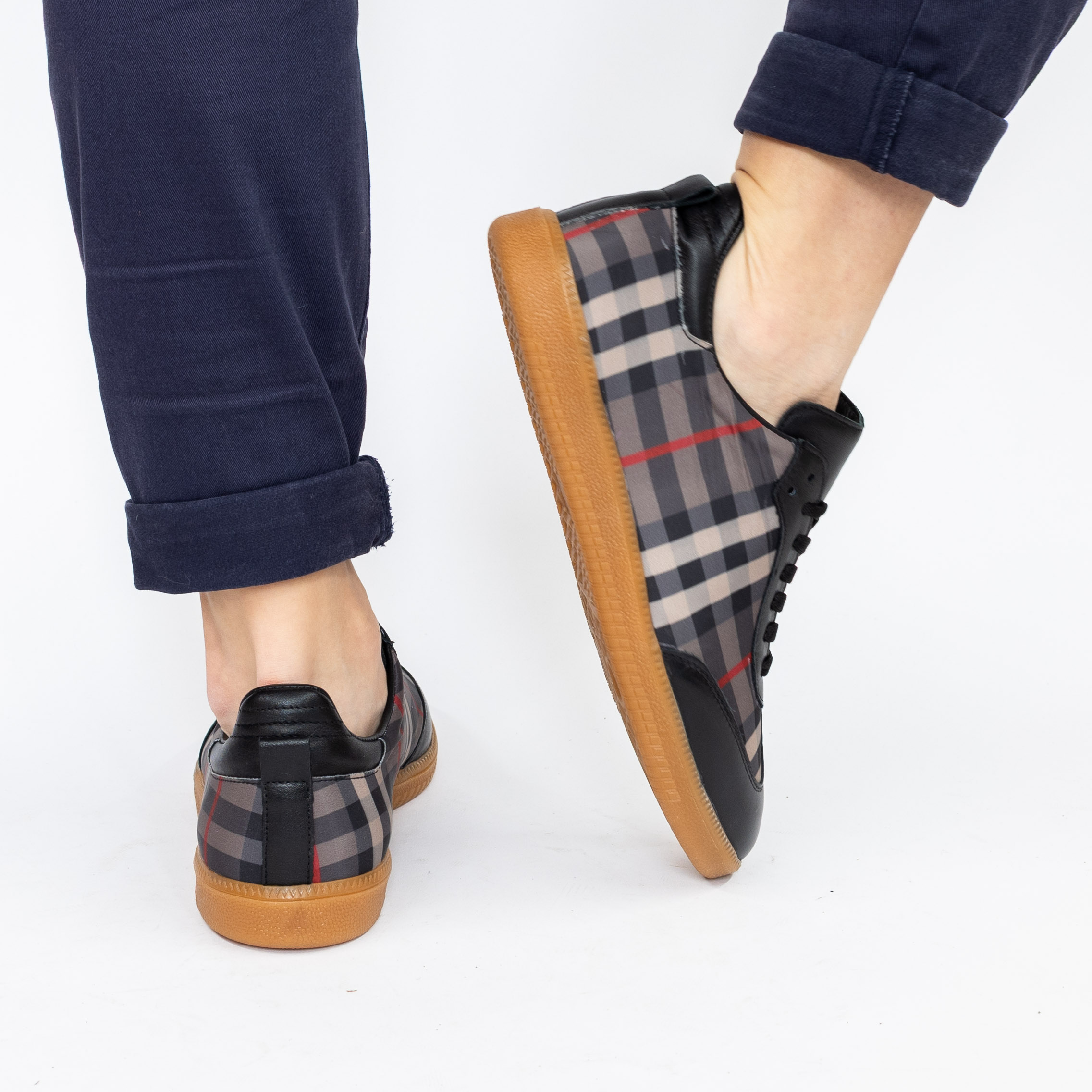 Pantofi sport dama din piele naturală, cu model în carouri, Julia Pantofi sport dama din piele naturală, cu model în carouri, Julia