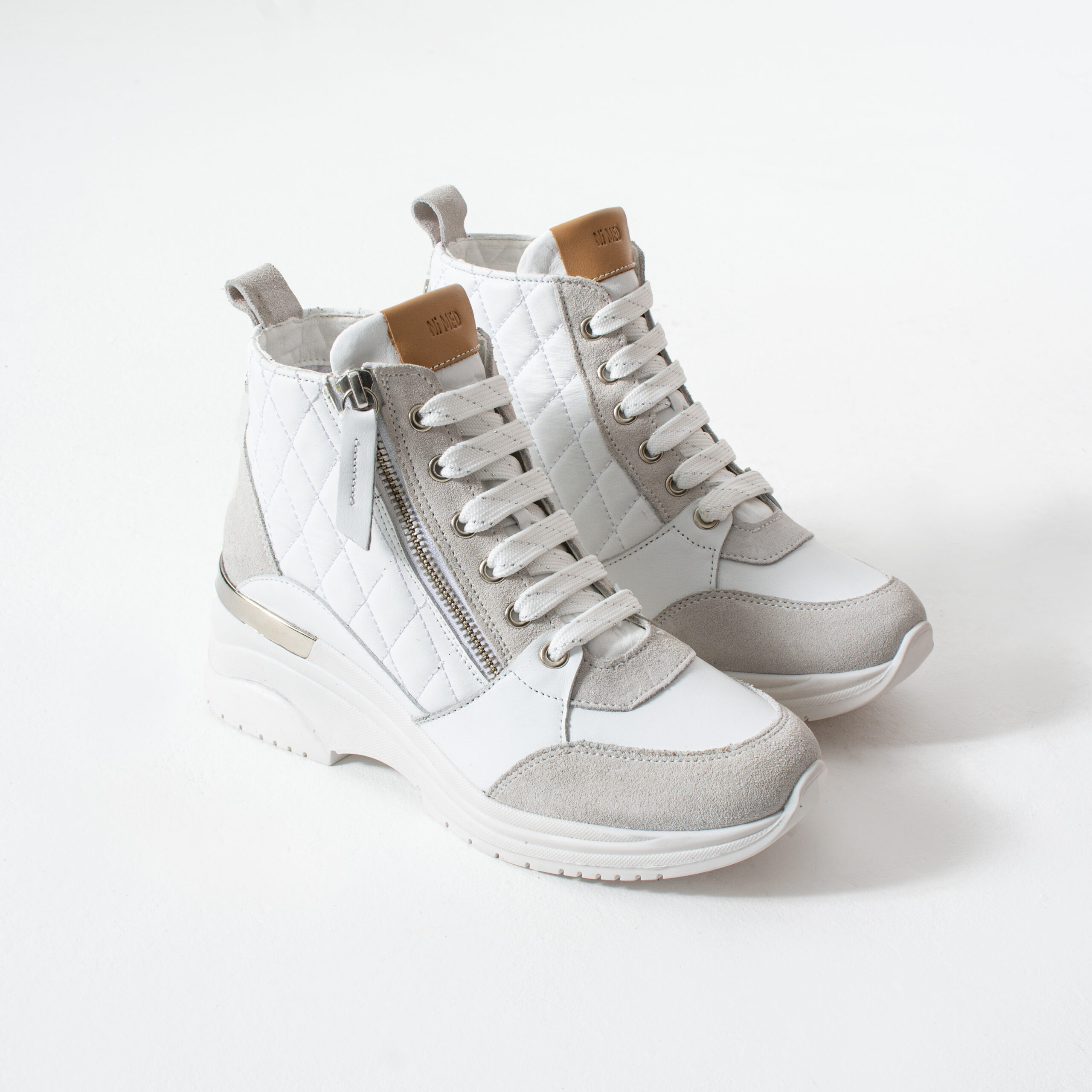 Sneakers albi din piele naturală pe platformă Luxor Sneakers albi din piele naturală pe platformă Luxor
