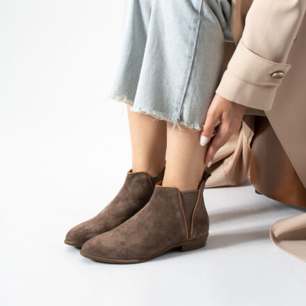 Botine elegante damă maro din piele întoarsă Monte Botine elegante damă maro din piele întoarsă Monte