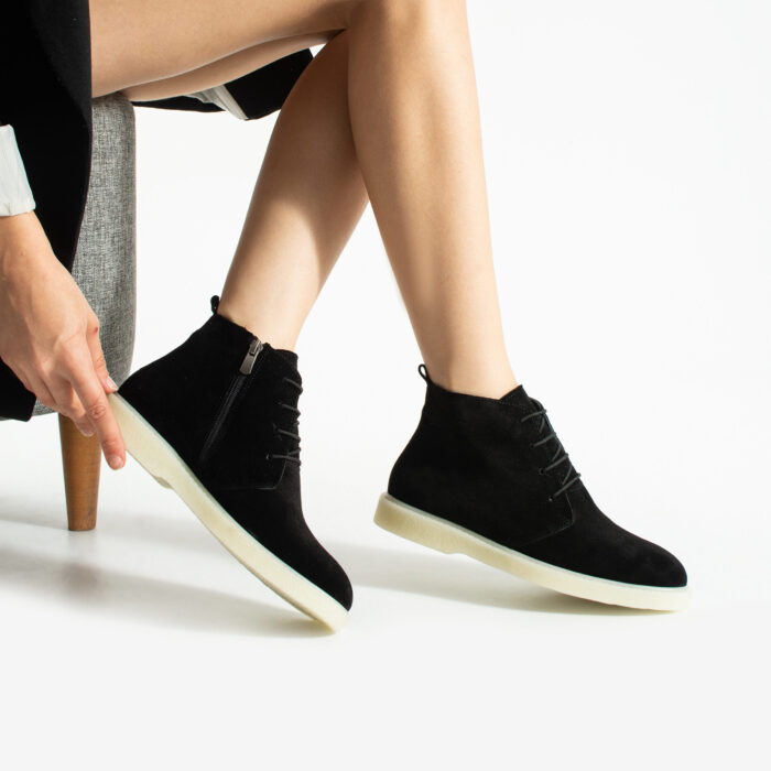 Pantofi damă tip clarks negri din piele întoarsă cu șireturi Anika