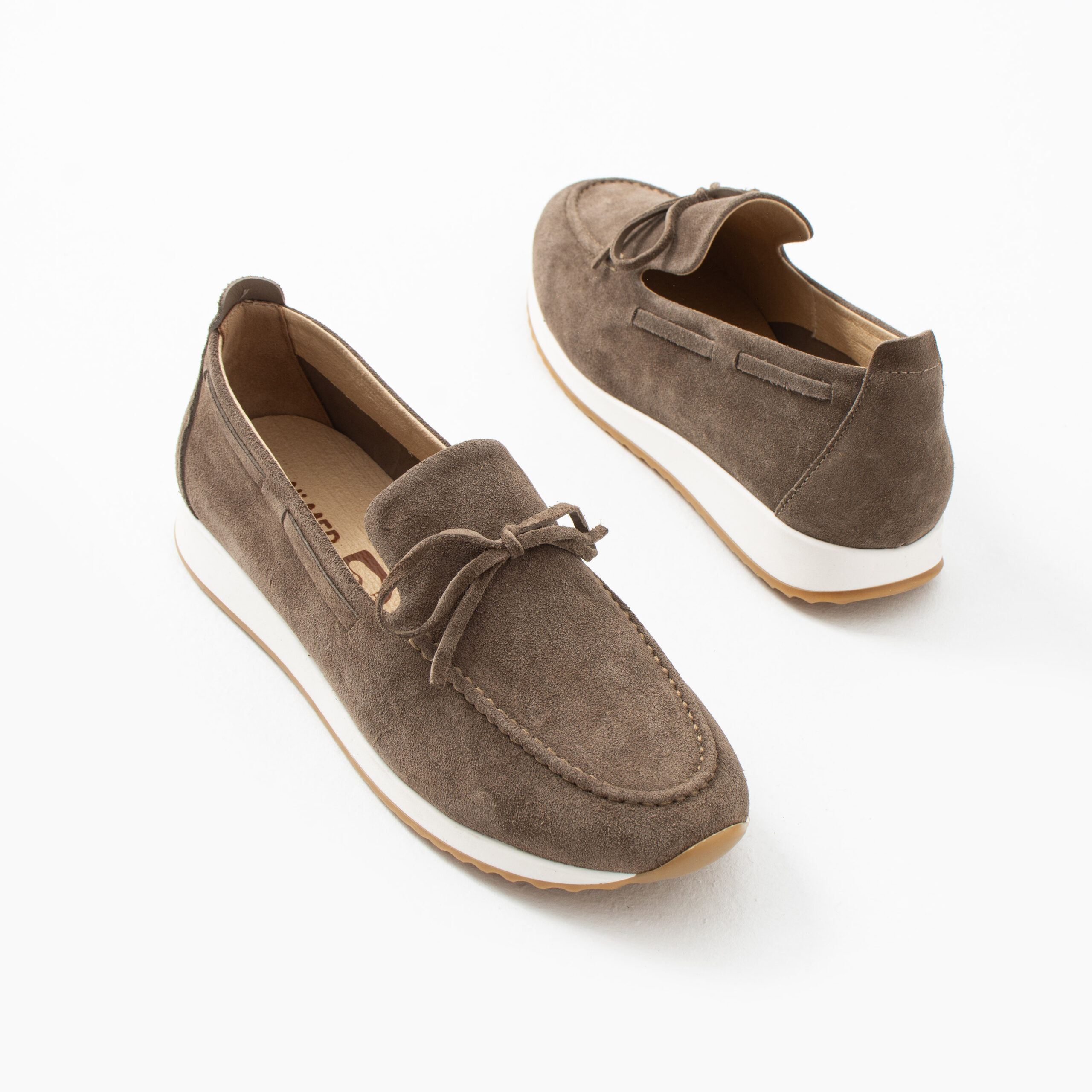 Mocasini casual de damă vizon din piele întoarsă naturală Aisha Mocasini casual de damă vizon din piele întoarsă naturală Aisha
