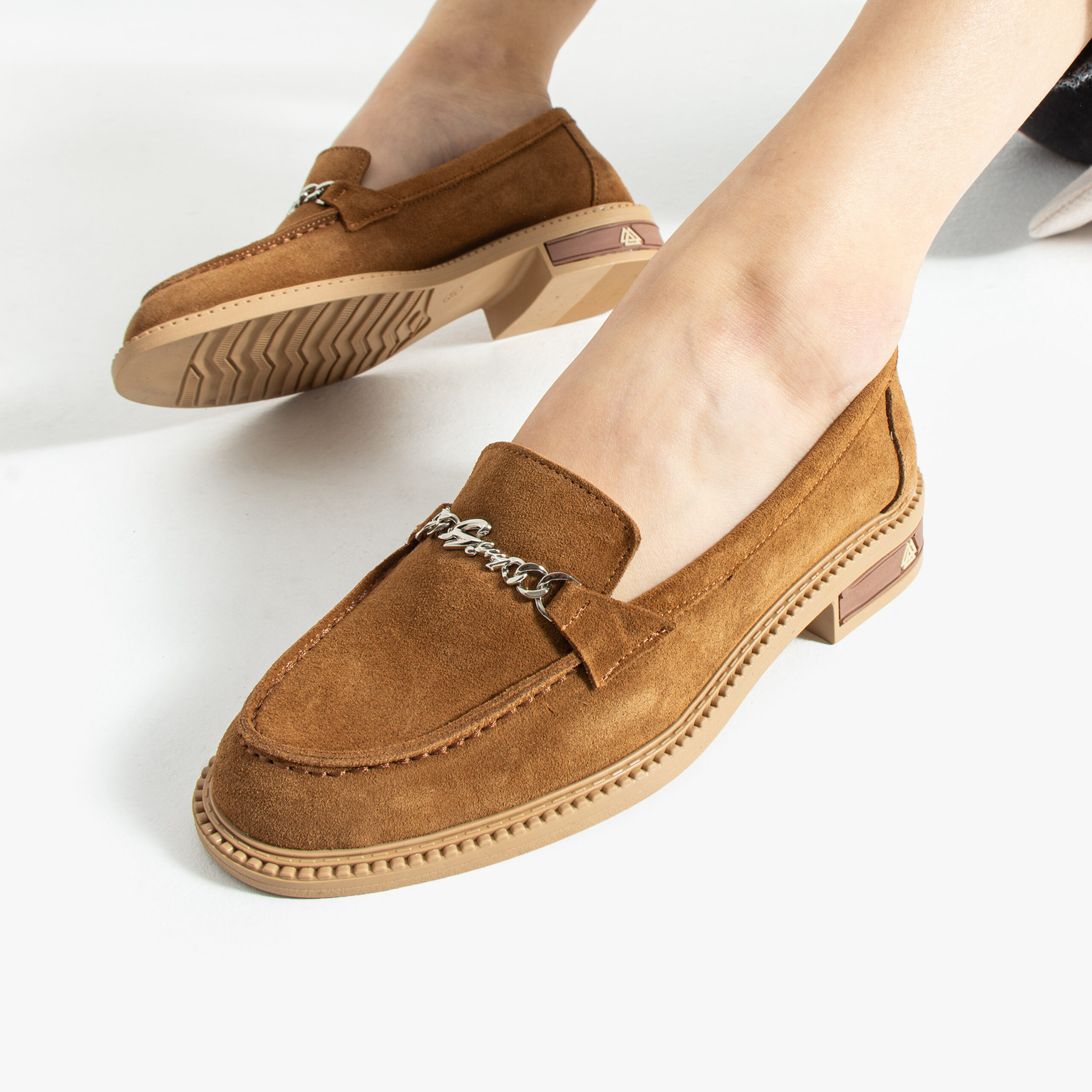 Loafers eleganți de damă maro din piele întoarsă naturală Esmer Loafers eleganți de damă maro din piele întoarsă naturală Esmer