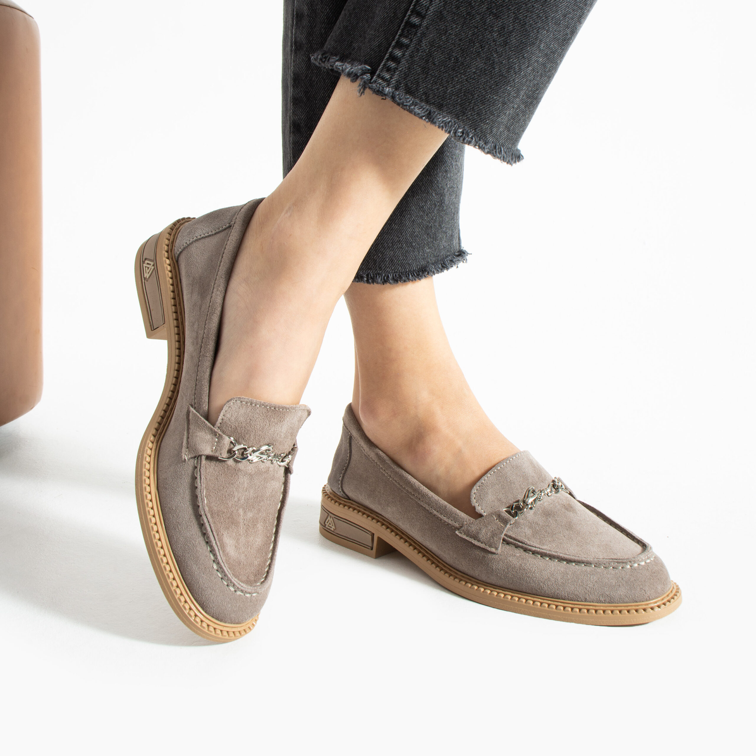 Loafers eleganți de damă vizon din piele întoarsă naturală Esmer Loafers eleganți de damă vizon din piele întoarsă naturală Esmer
