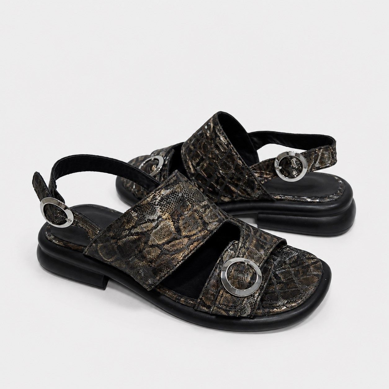 Sandale elegante, joase și negre din piele naturală Evelina Sandale elegante, joase și negre din piele naturală Evelina