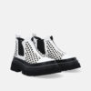 Botine albe de vară din piele naturală perforată Simone