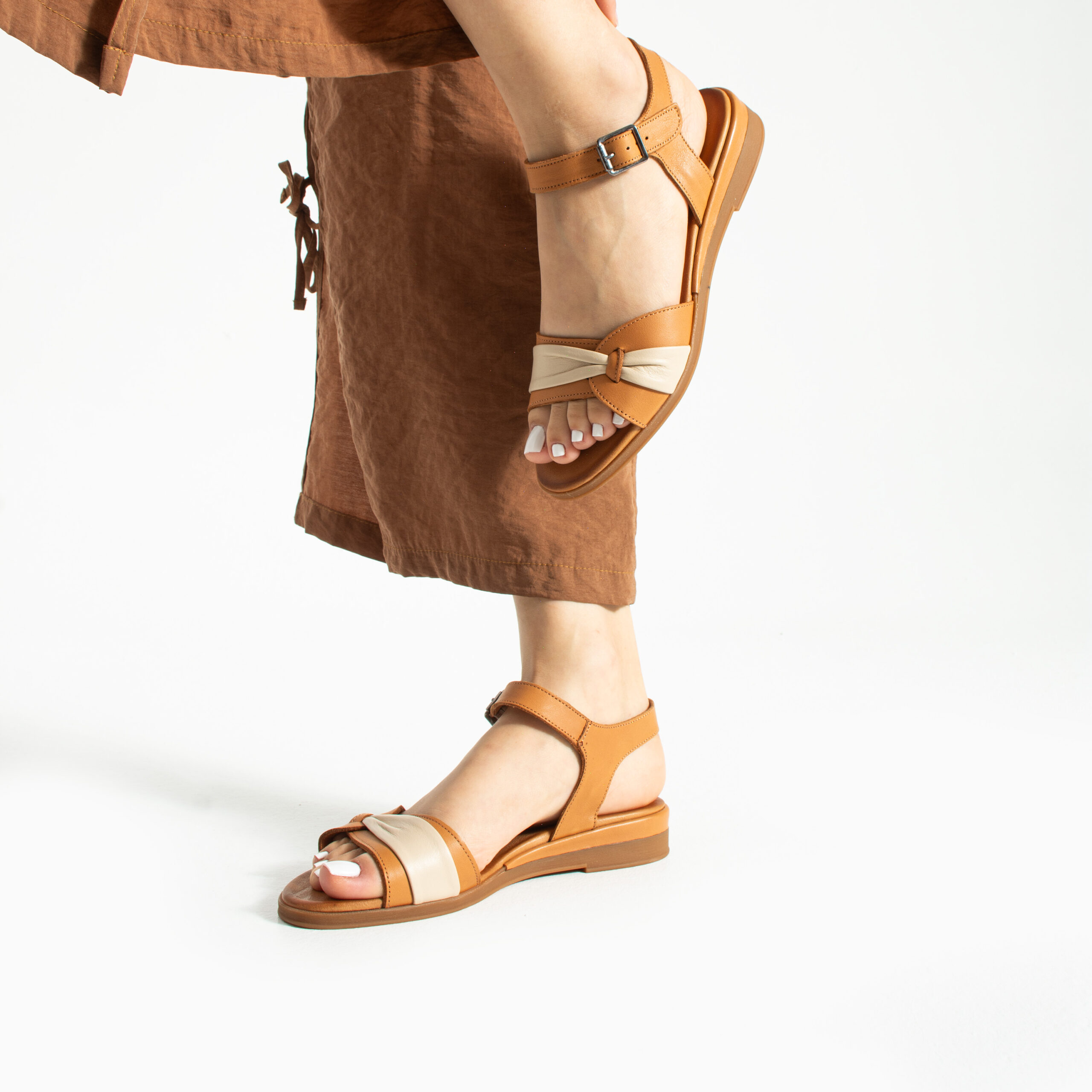 Sandale de damă din piele naturală – maro și bej Dida Sandale de damă din piele naturală - maro și bej Dida