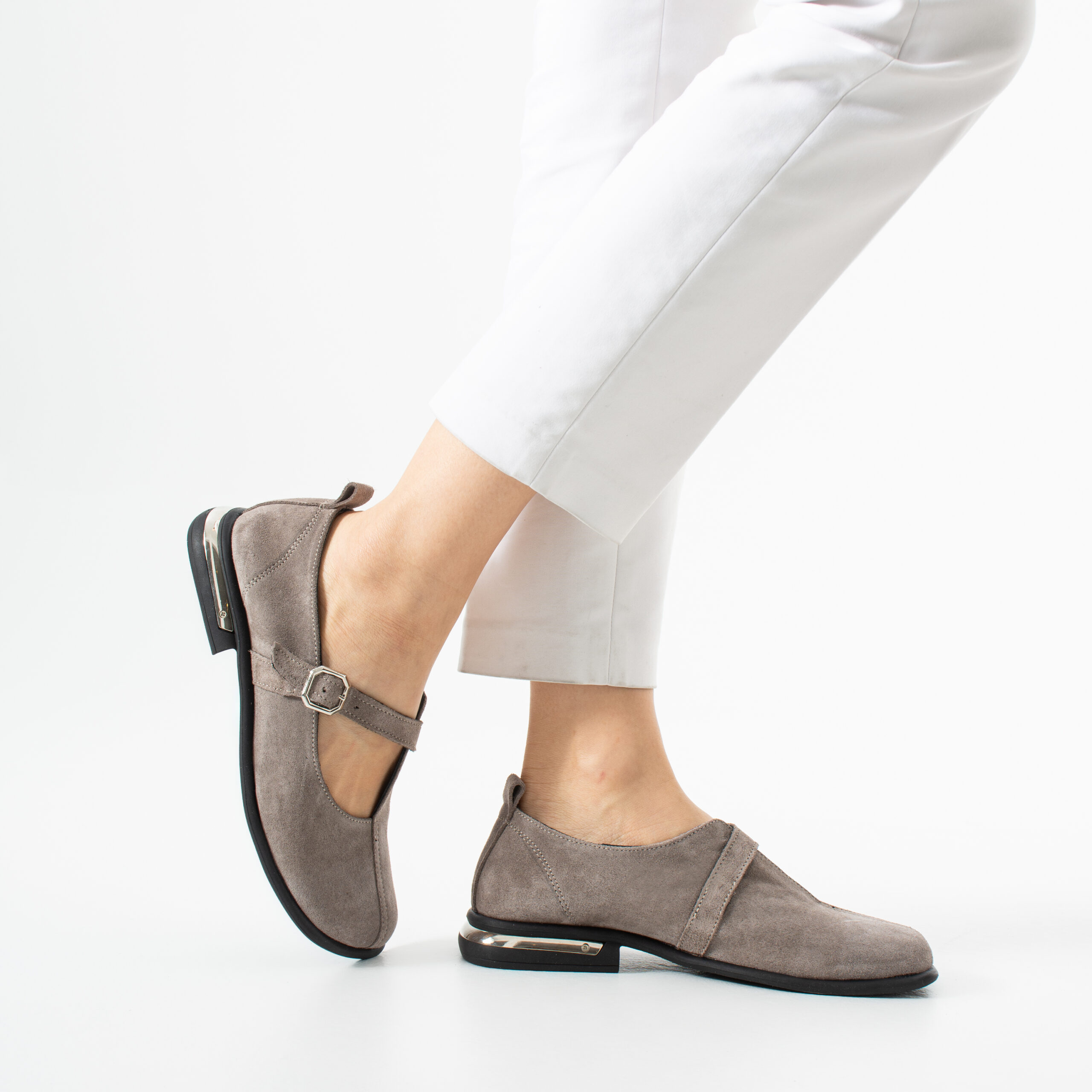 Pantofi Mary Jane gri din piele întoarsă naturală Zahara Pantofi Mary Jane gri din piele întoarsă naturală Zahara