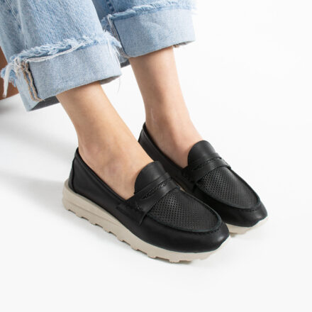 Pantofi casual negri de damă din piele naturală Monica