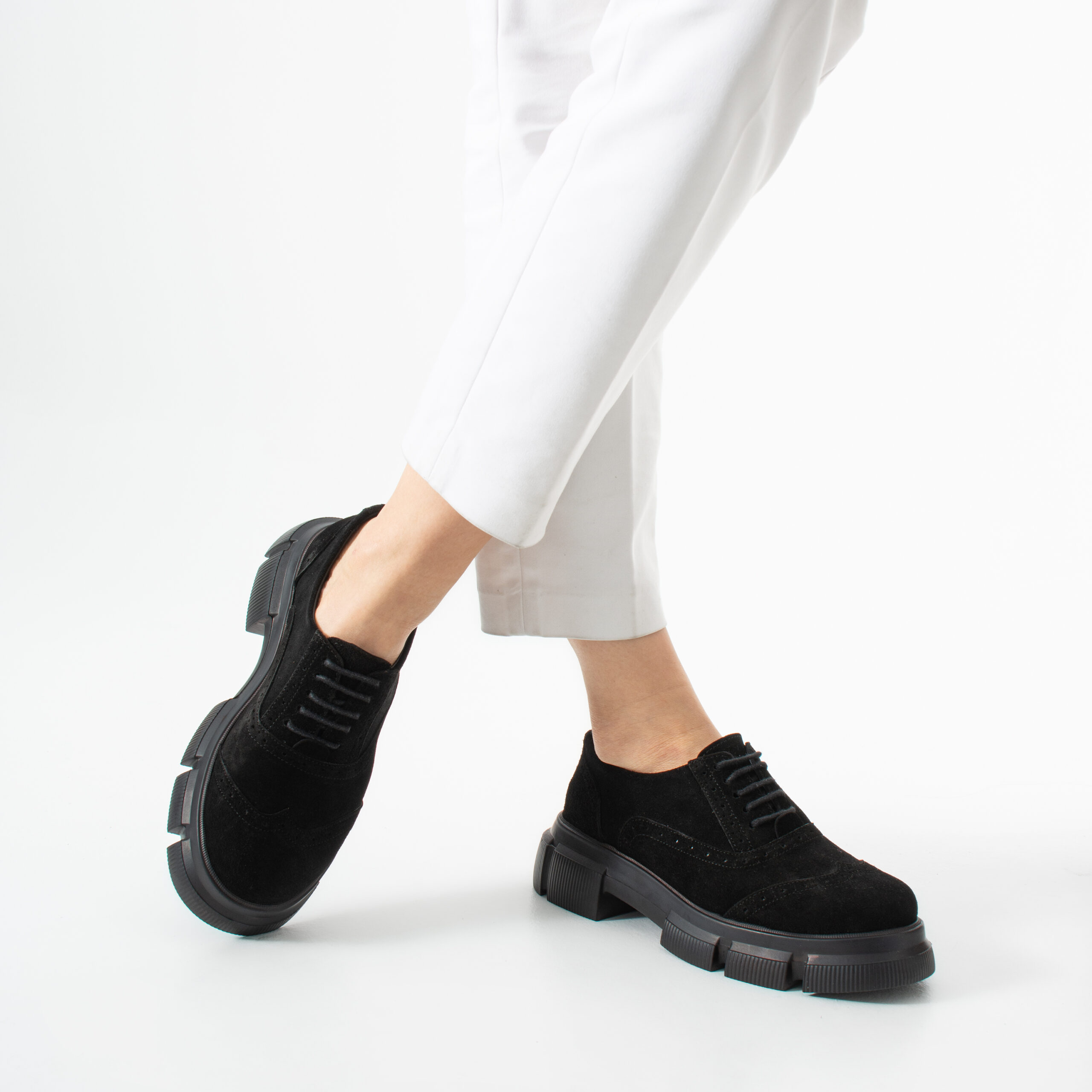 Mocasini Oxford negri de damă din piele întoarsă naturală Carama Mocasini Oxford negri de damă din piele întoarsă naturală Carama