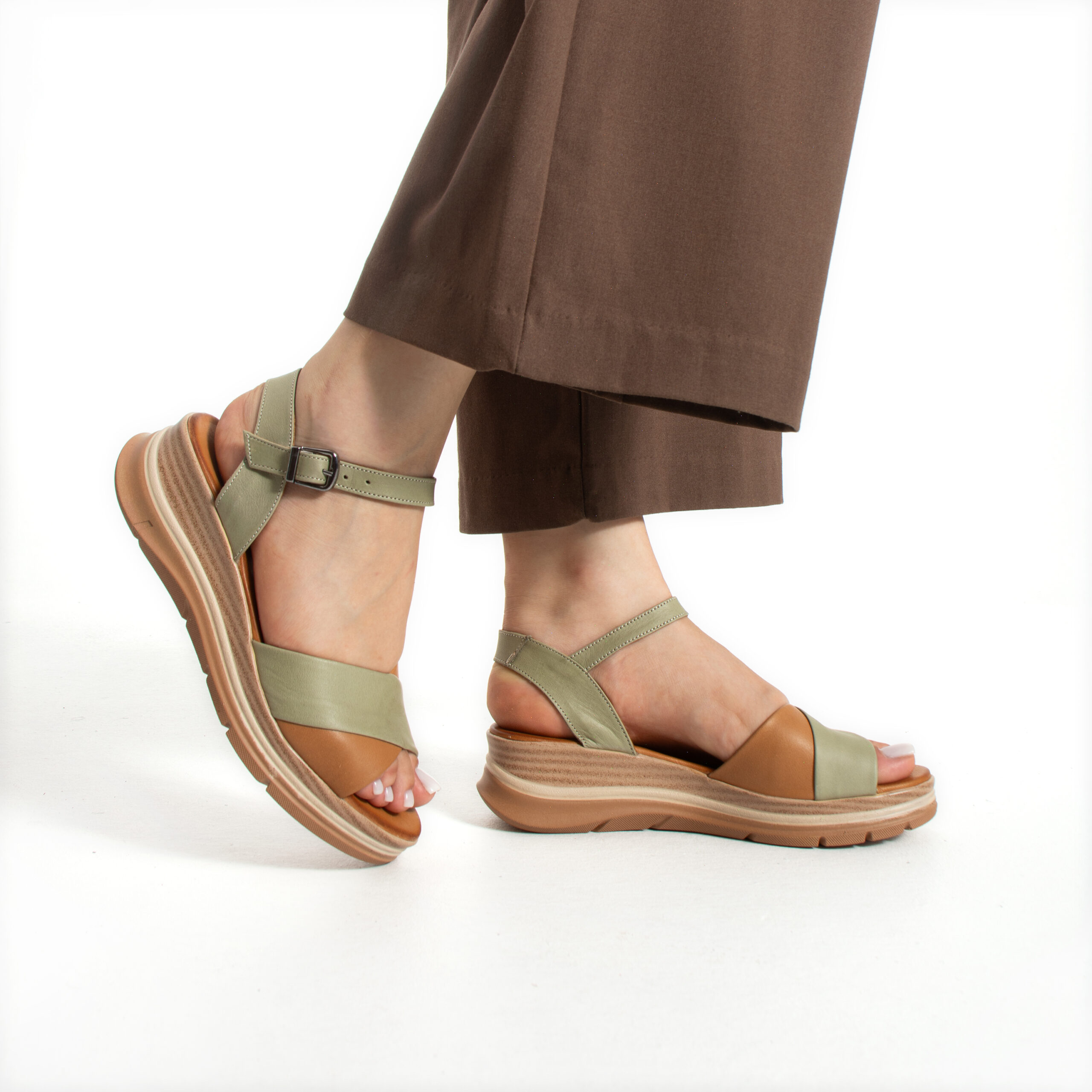 Sandale damă verzi din piele naturală cu platformă joasă Mirabelle Sandale damă verzi din piele naturală cu platformă joasă Mirabelle