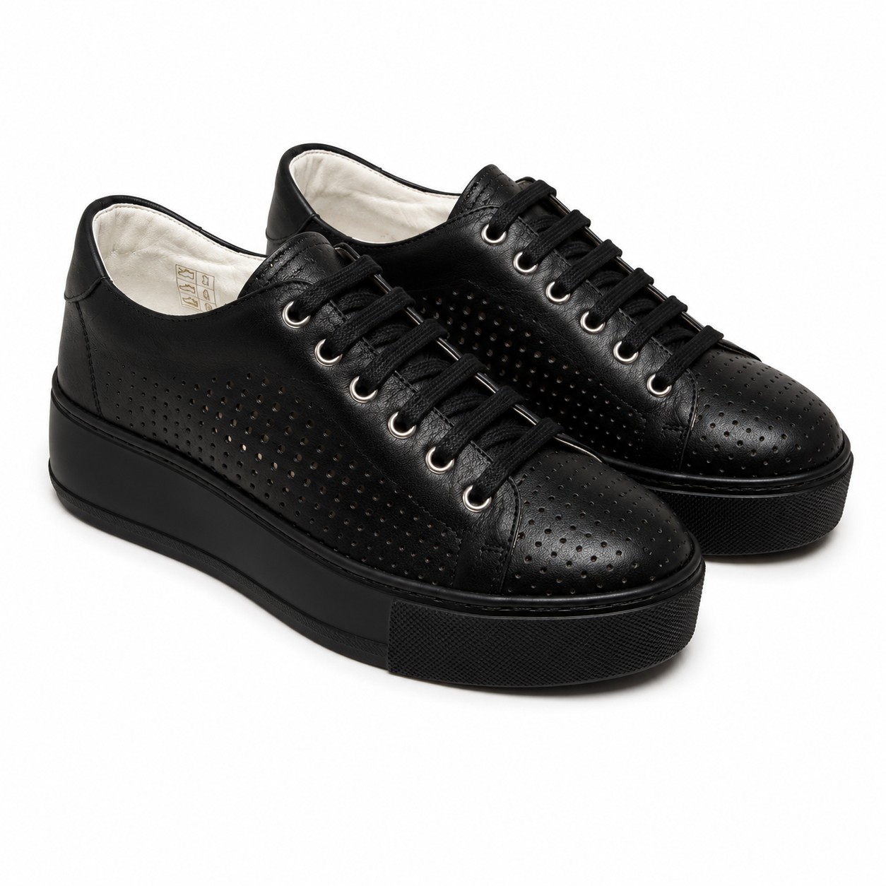 Pantofi sport negri de damă Malta, cu perforații, din piele naturală Pantofi sport negri de damă Malta, cu perforații, din piele naturală