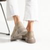 Mocasini Oxford bej pentru femei Carama