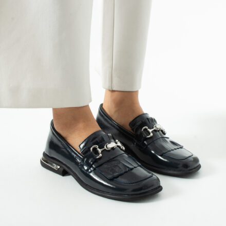 Loafers bleumarin din piele naturală lăcuită pentru femei Taomina