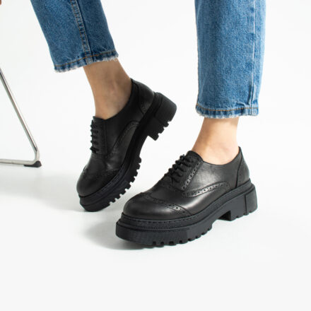 Pantofi oxford de damă negri din piele naturală Mia Pantofi oxford de damă negri din piele naturală Mia
