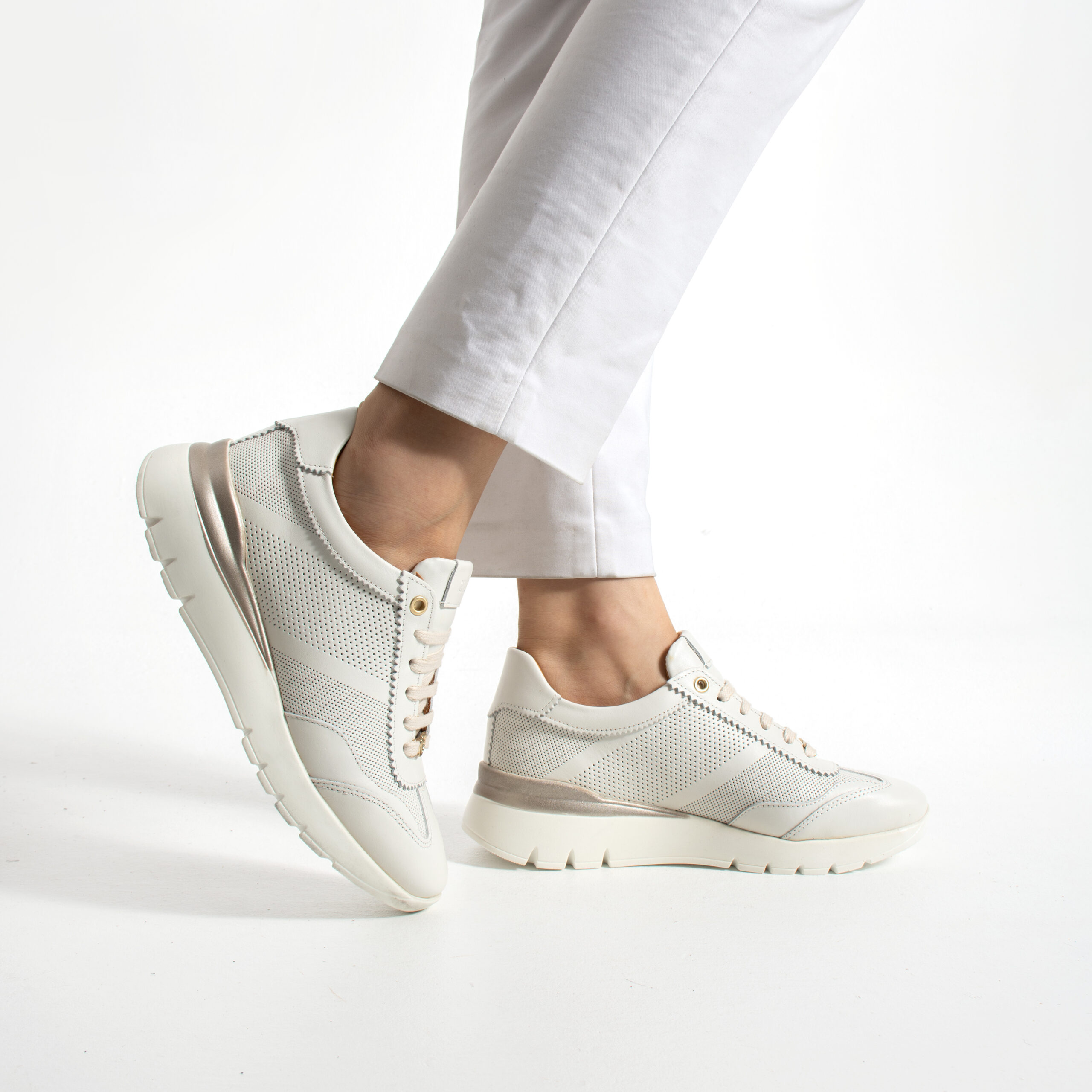 Pantofi sport-eleganți albi din piele naturală Tamaia Pantofi sport-eleganți albi din piele naturală Tamaia