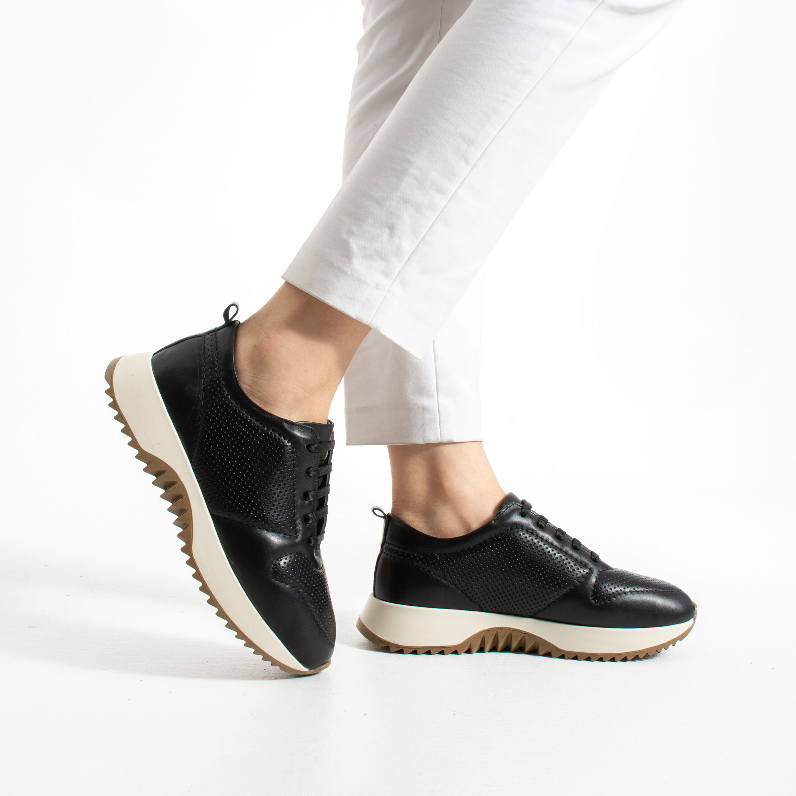 Sneakers damă din piele naturală negri Belem Sneakers damă din piele naturală negri Belem