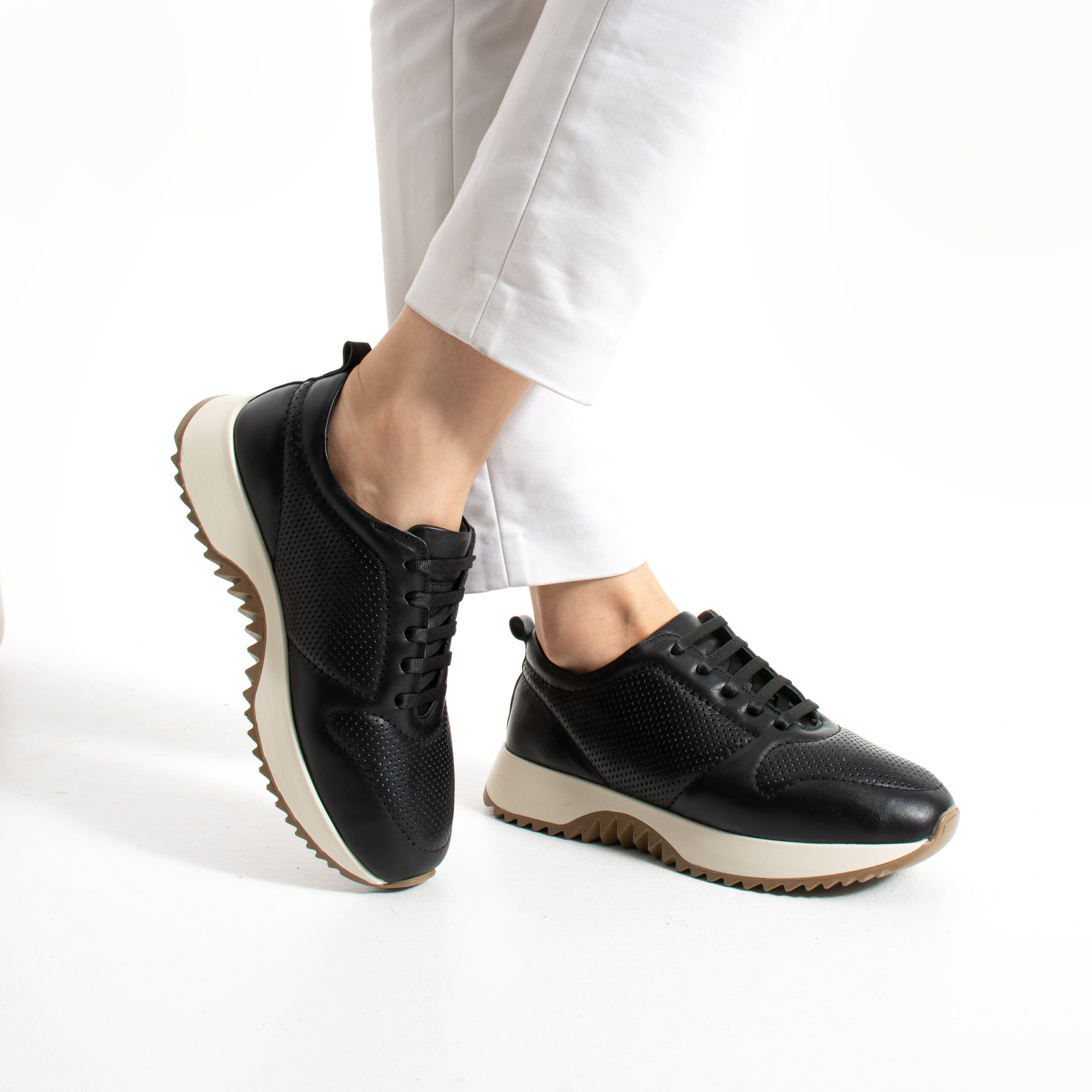 Sneakers damă din piele naturală negri Belem Sneakers damă din piele naturală negri Belem