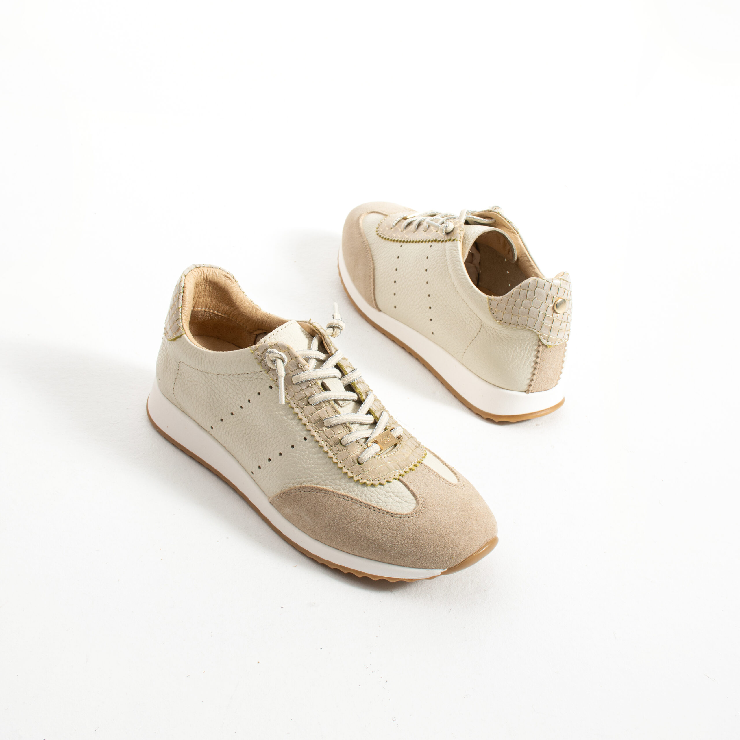 Pantofi sport damă bej din piele naturală Halima Pantofi sport damă bej din piele naturală Halima