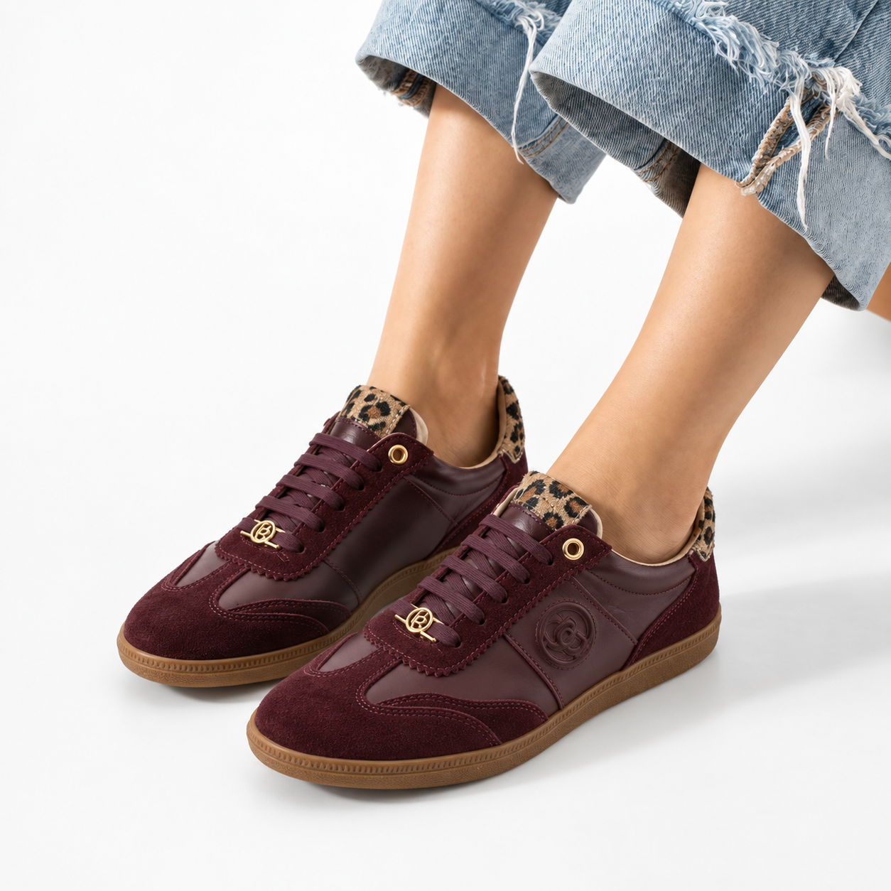 Adidași de damă bordo din piele naturală Omaha Adidași de damă bordo din piele naturală Omaha