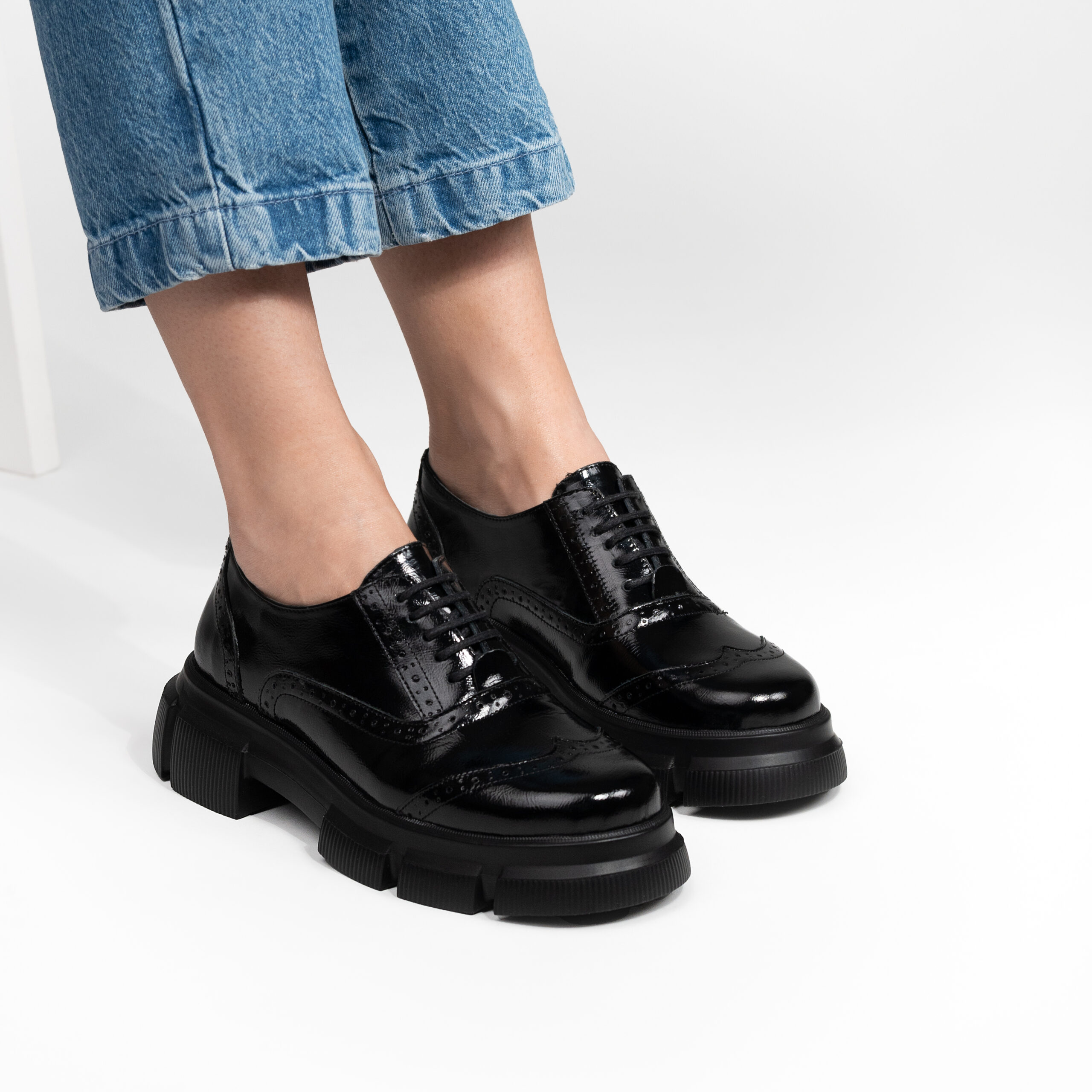 Mocasini oxford negri din piele lăcuită Carama Mocasini oxford negri din piele lăcuită Carama