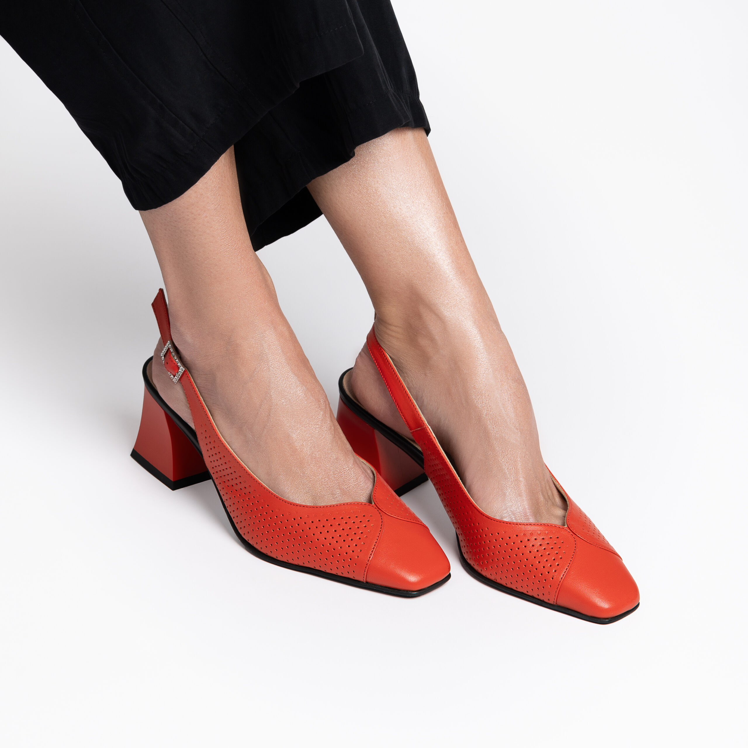 Pantofi eleganți de damă, cu toc jos, din piele naturală, Portocaliu, Elif Pantofi eleganți de damă, cu toc jos, din piele naturală, Portocaliu, Elif